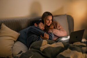 entdecken sie die highlights des paleyfest mit 'scrubs' und 'nobody wants this' – exklusive einblicke und spannende momente der beliebten serien.