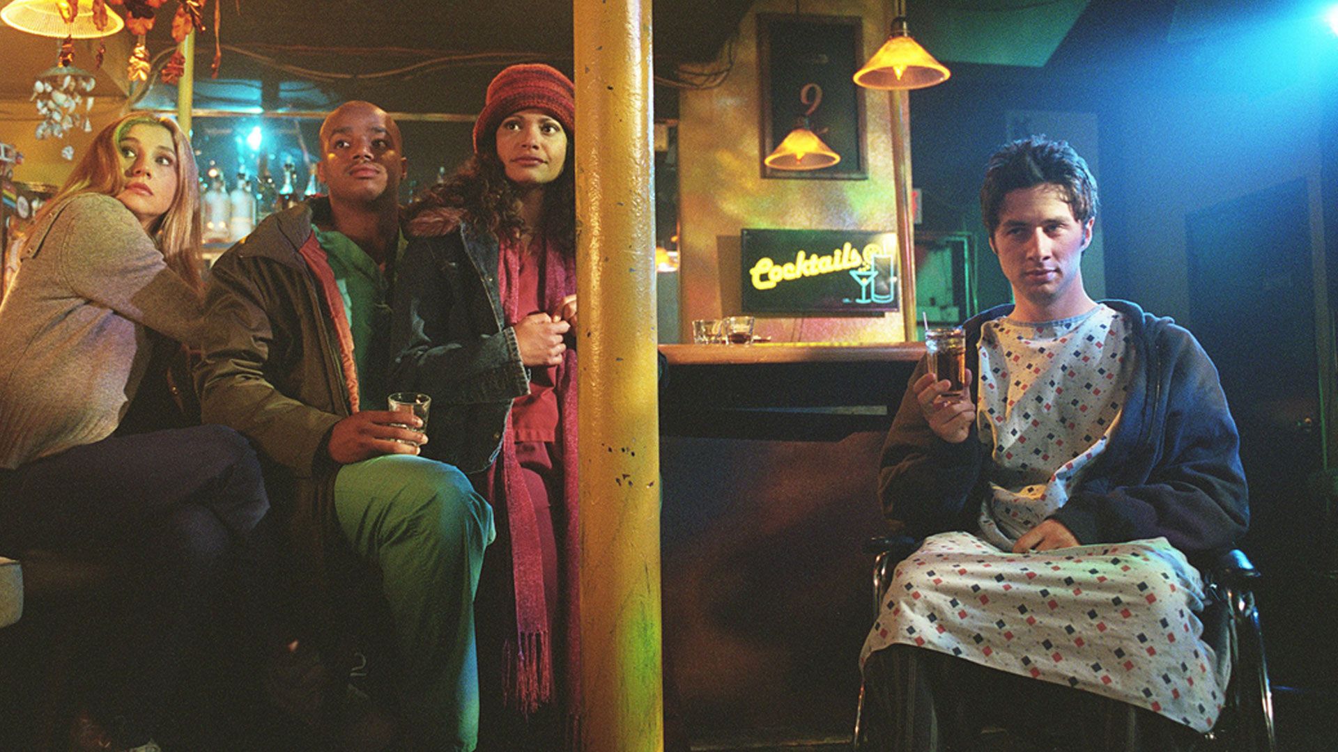 entdecken sie neue bilder aus den episoden 1 & 2 der ersten staffel von scrubs. tauchen sie ein in die welt der krankenhaus-komödie mit exklusiven einblicken.
