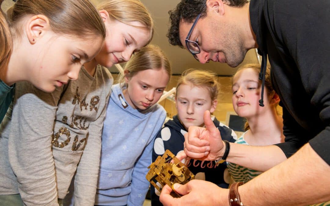 entdecken sie spannende mint-karrieren für mädchen in colorado und fördern sie ihre zukunft in wissenschaft, technologie, ingenieurwesen und mathematik.